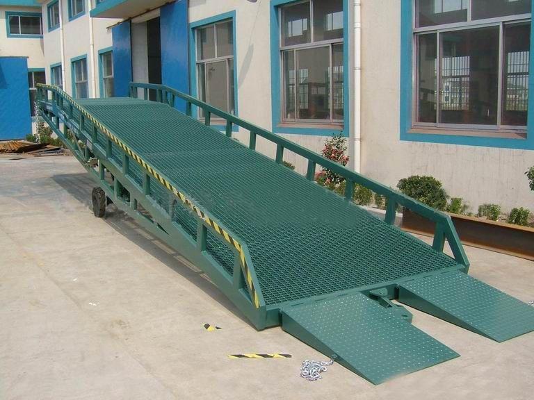 宜宾登车桥厂家